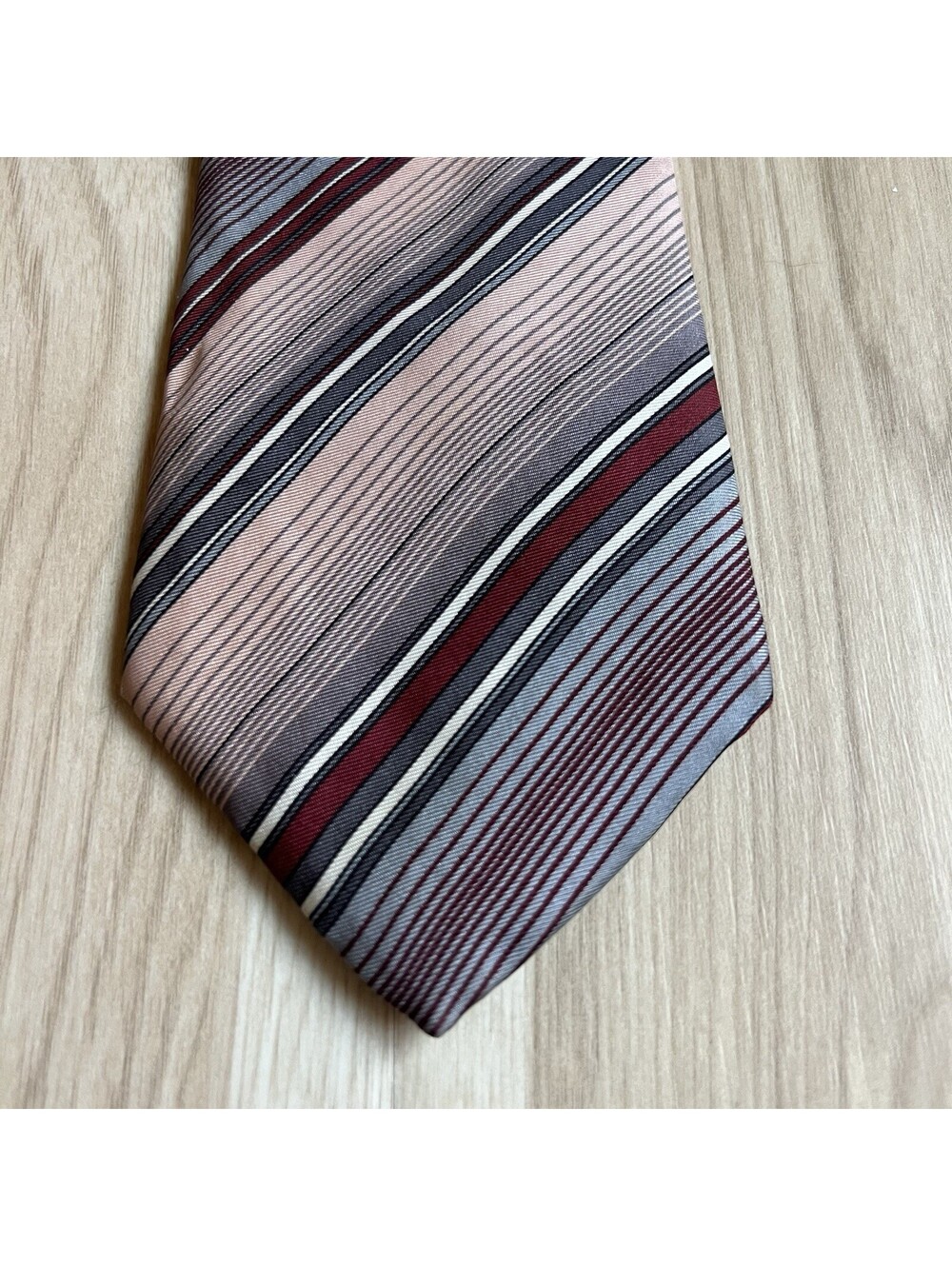 Vintage 70's Style Johnny Carson Short Striped Necktie Retro 56 x 3.25 Pink Grey